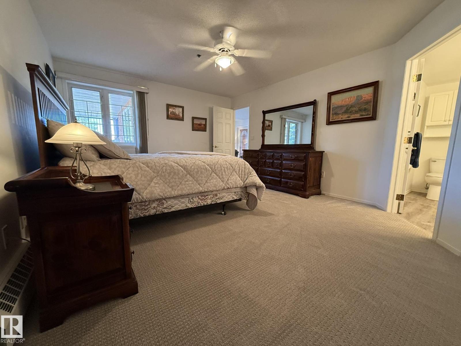 #102 10903 21 Av Nw Property Photo 24