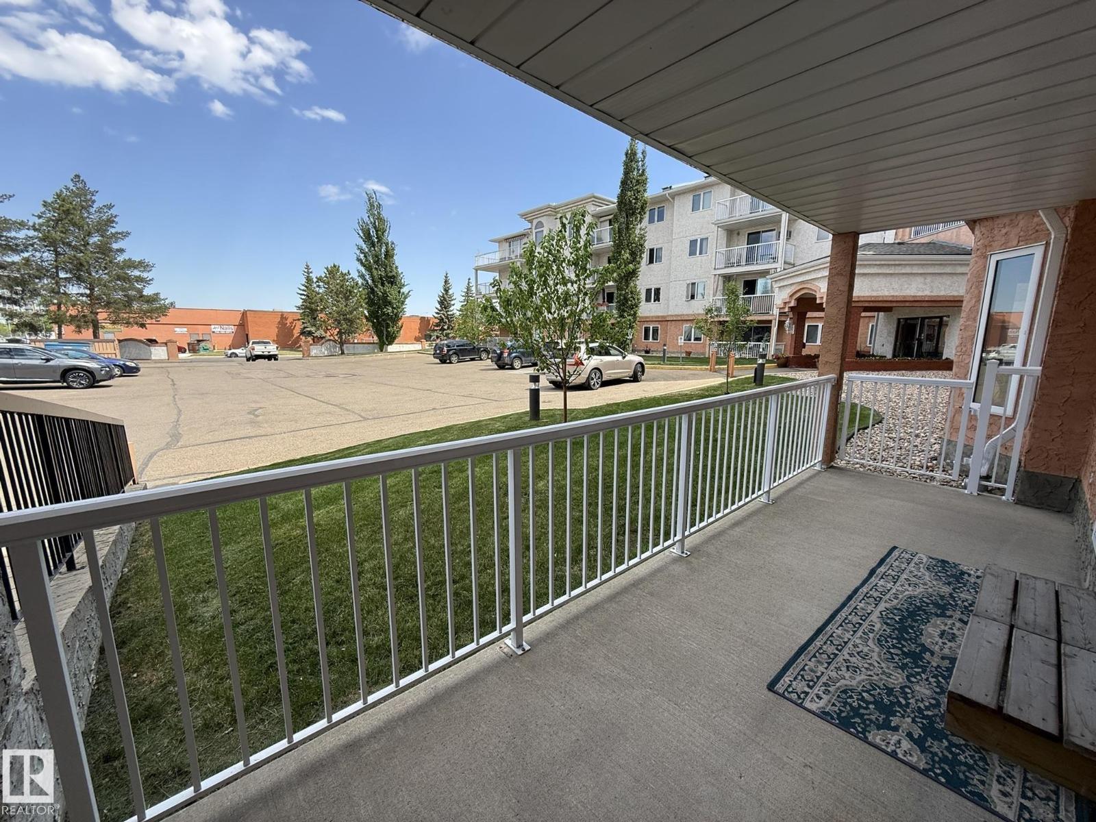 #102 10903 21 Av Nw Property Photo 38