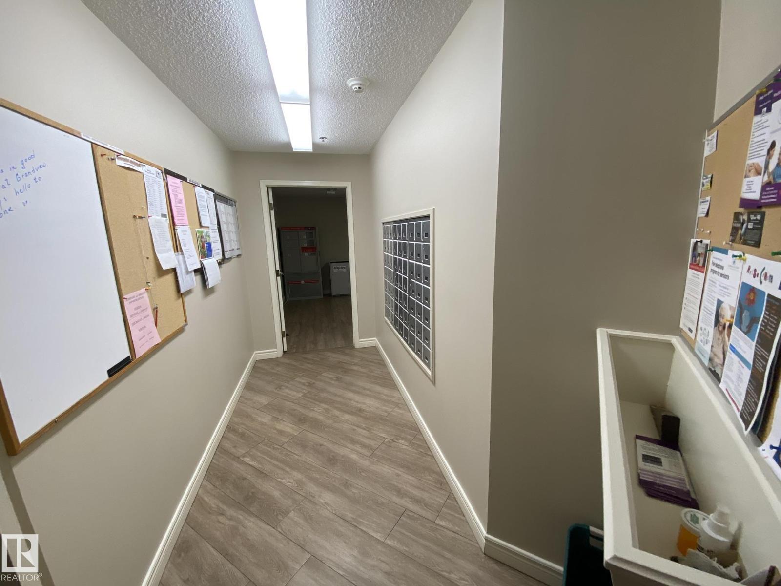 #102 10903 21 Av Nw Property Photo 55
