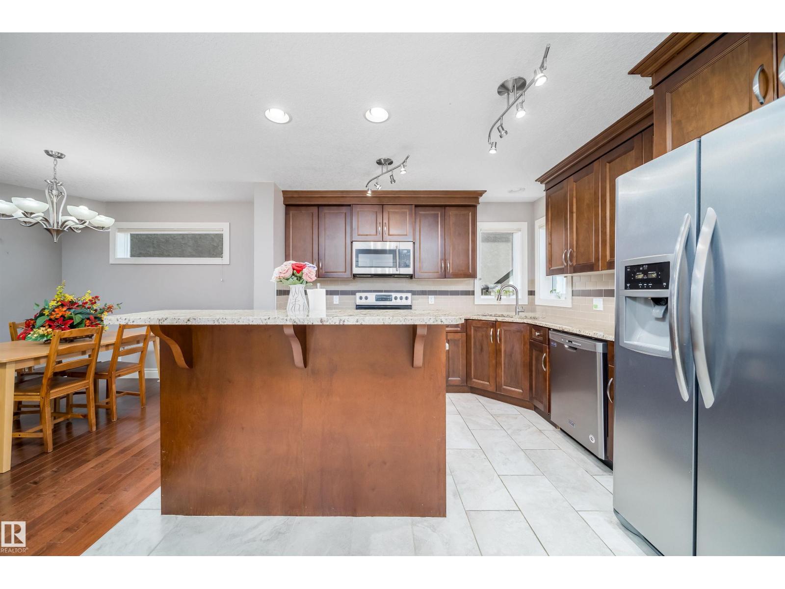 11342 79 Av Nw Property Photo 10