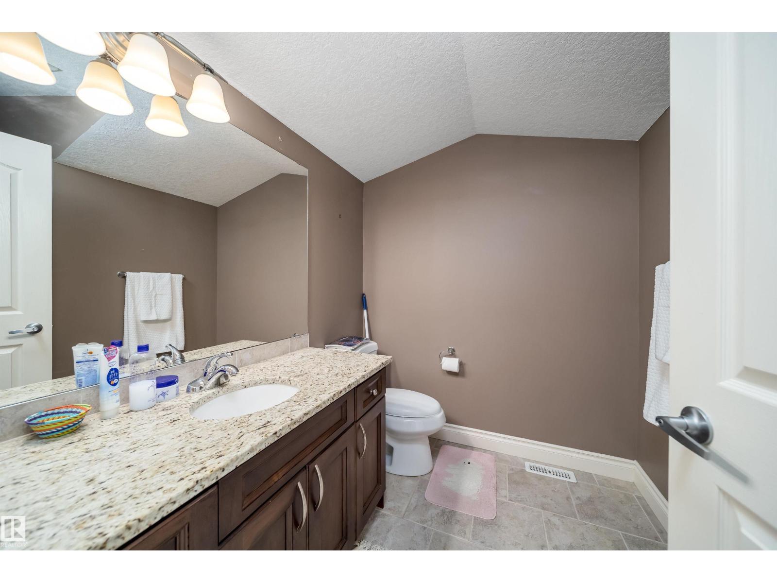 11342 79 Av Nw Property Photo 29