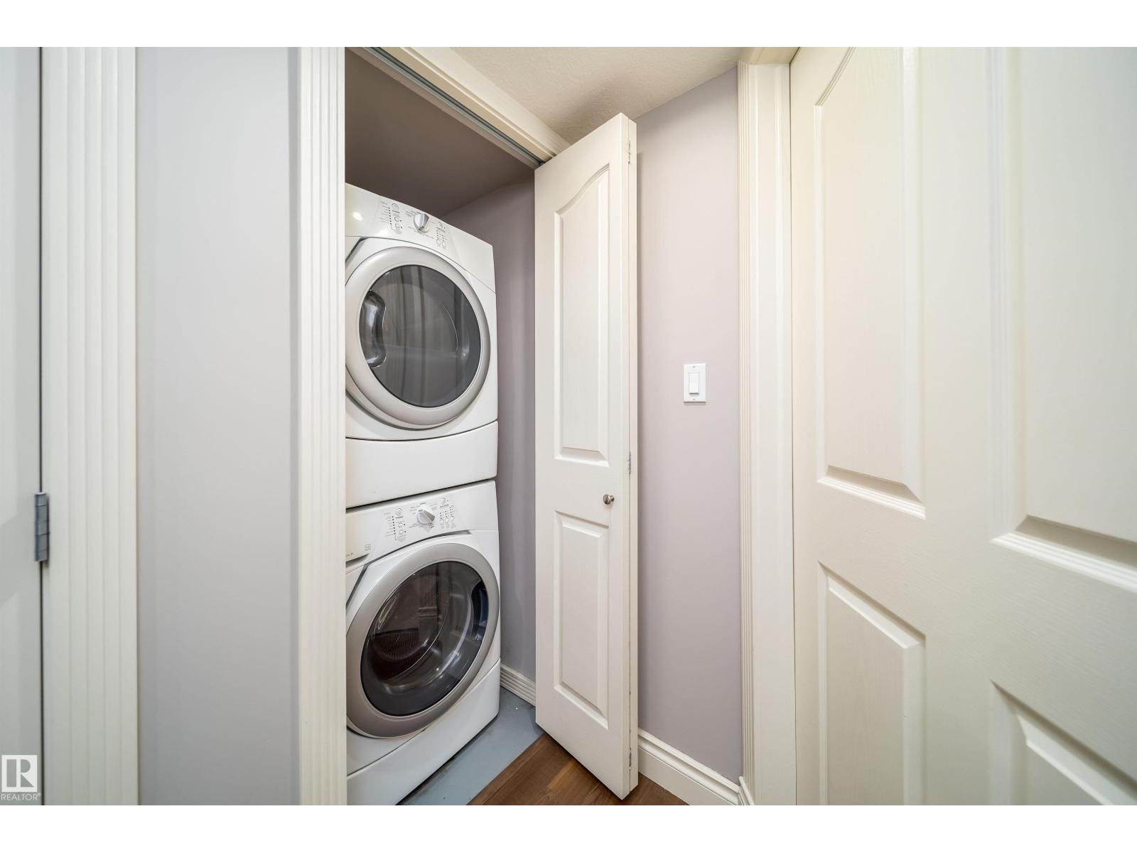11342 79 Av Nw Property Photo 41