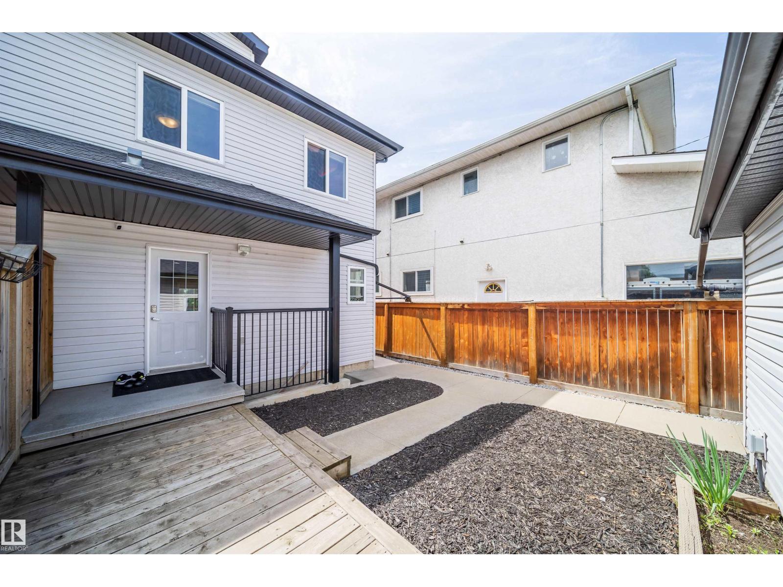 11342 79 Av Nw Property Photo 44