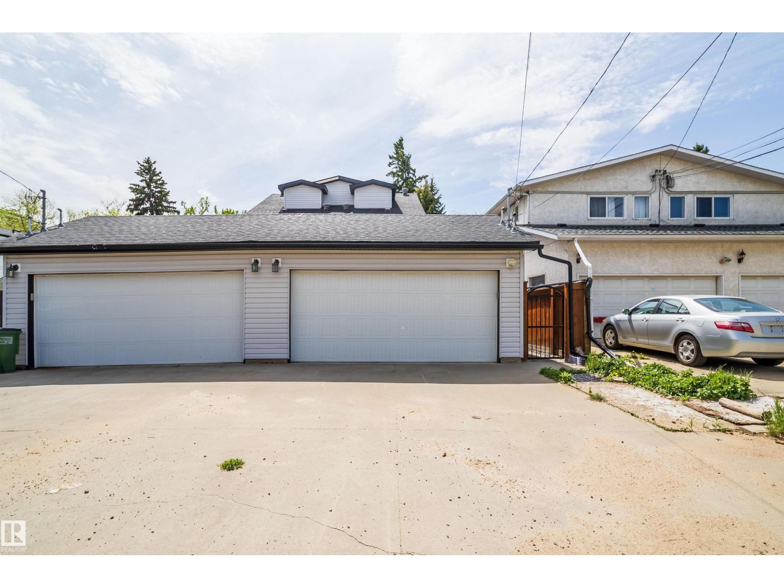 11342 79 Av Nw Property Photo 48