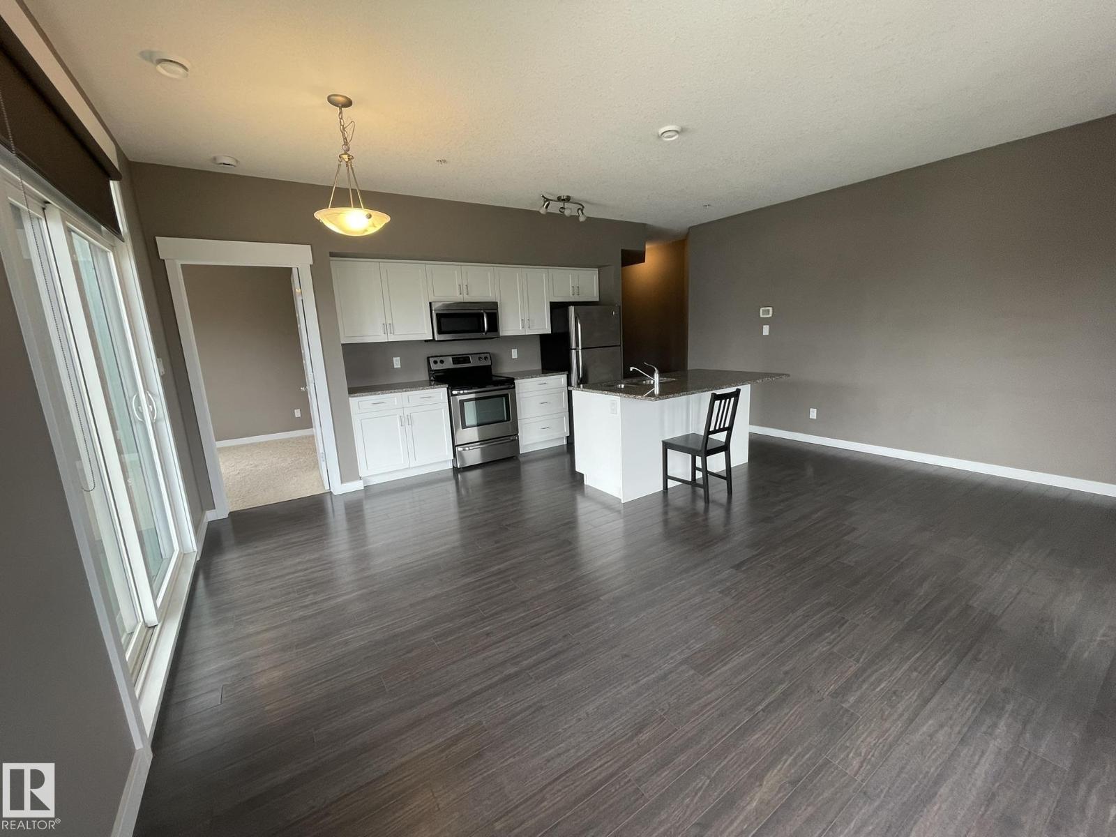 #504 10518 113 St Nw Property Photo 40