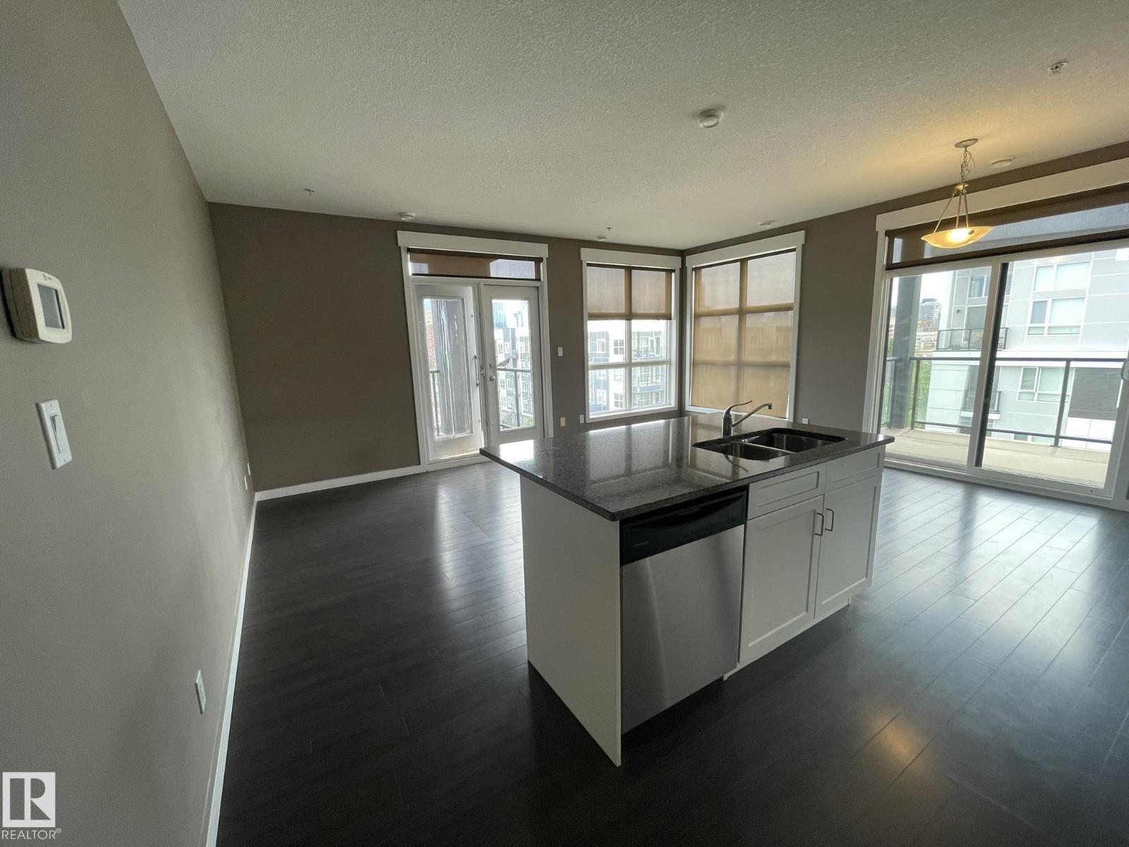 #504 10518 113 St Nw Property Photo 42