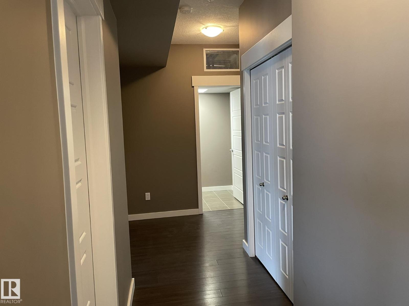 #504 10518 113 St Nw Property Photo 46