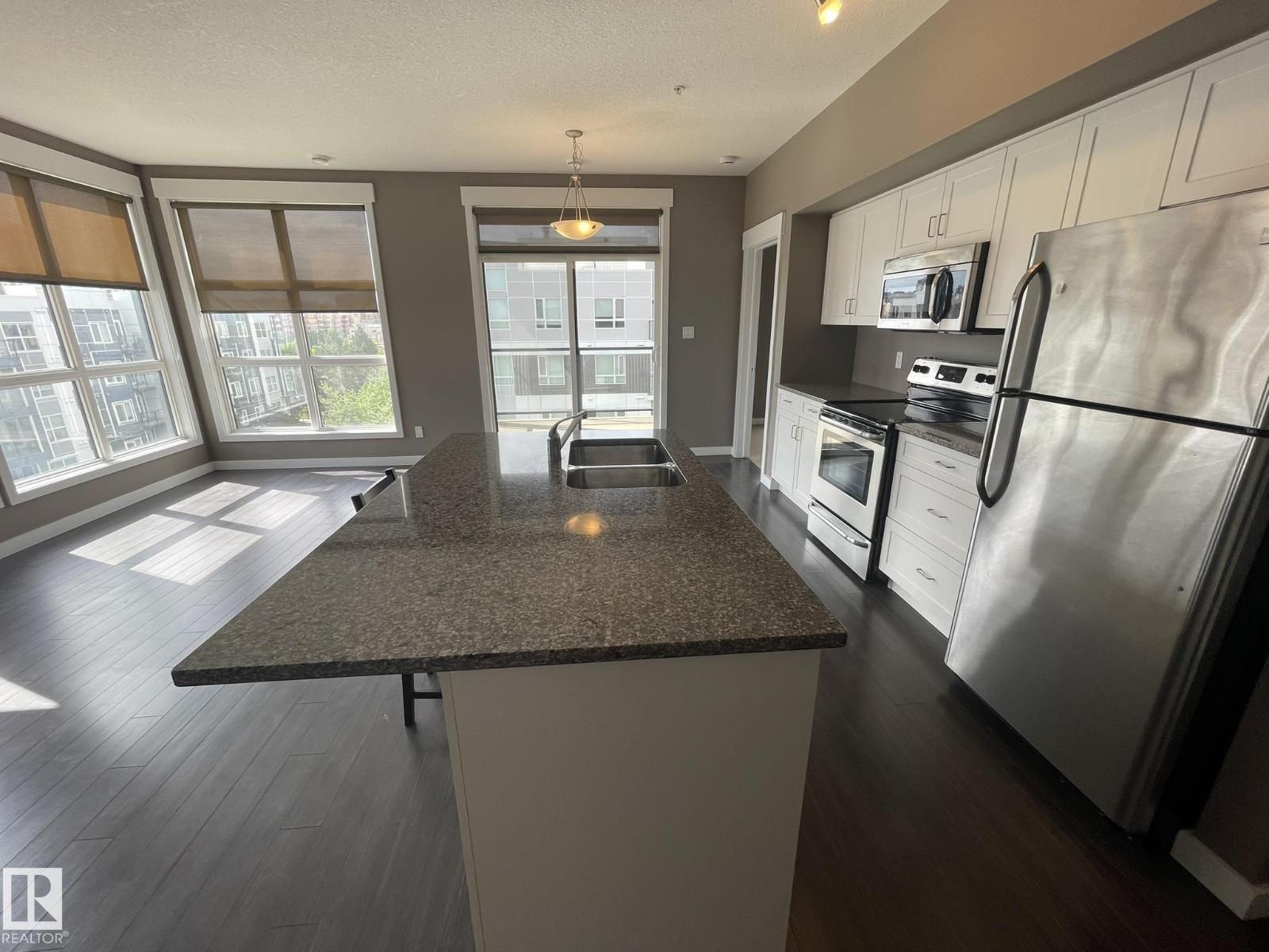 #504 10518 113 St Nw Property Photo 57