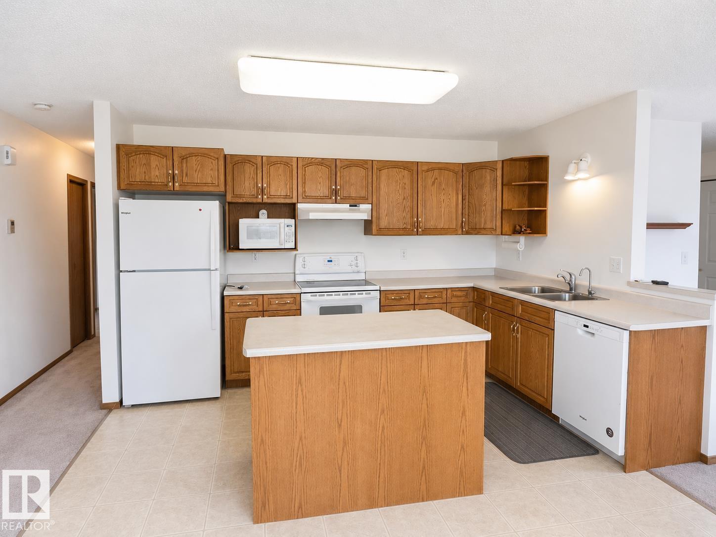 4005 55 Av Property Photo 10