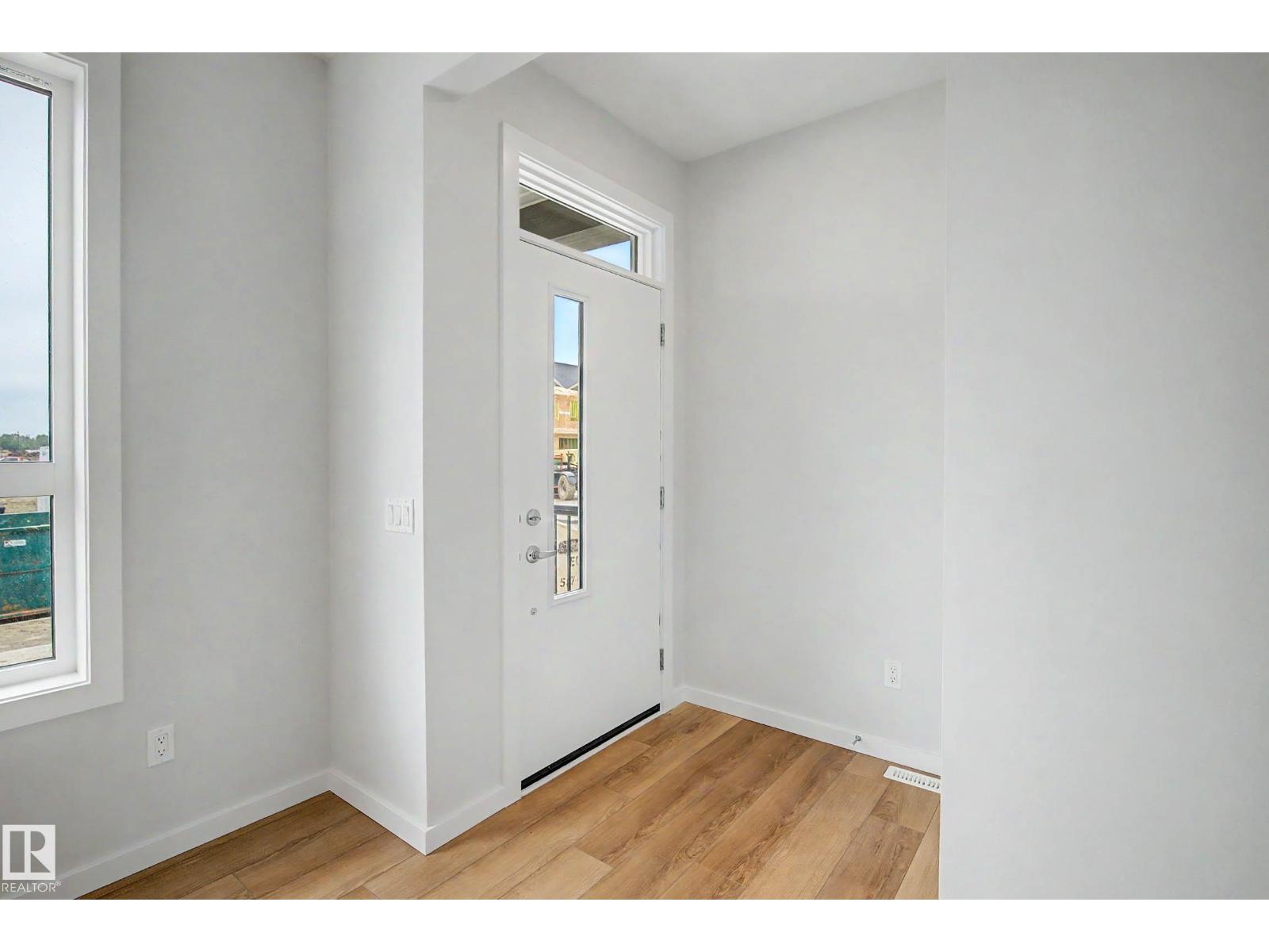 21120 25 Ave Nw Property Photo 2