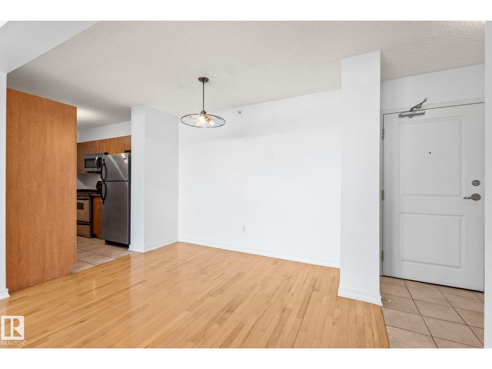 #905 10303 105 St Nw Nw Property Photo 17