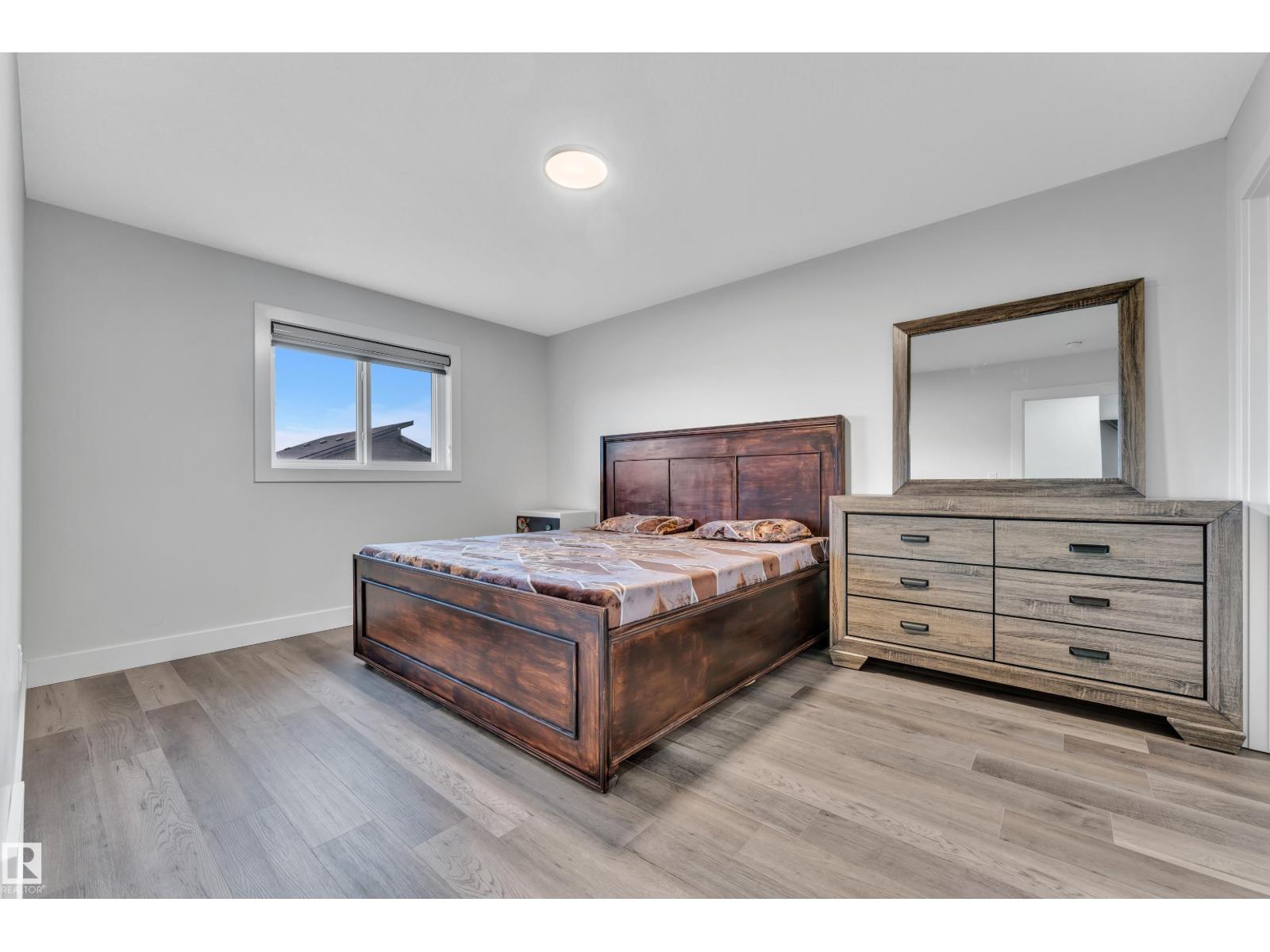 5936 18 St Ne Property Photo 17