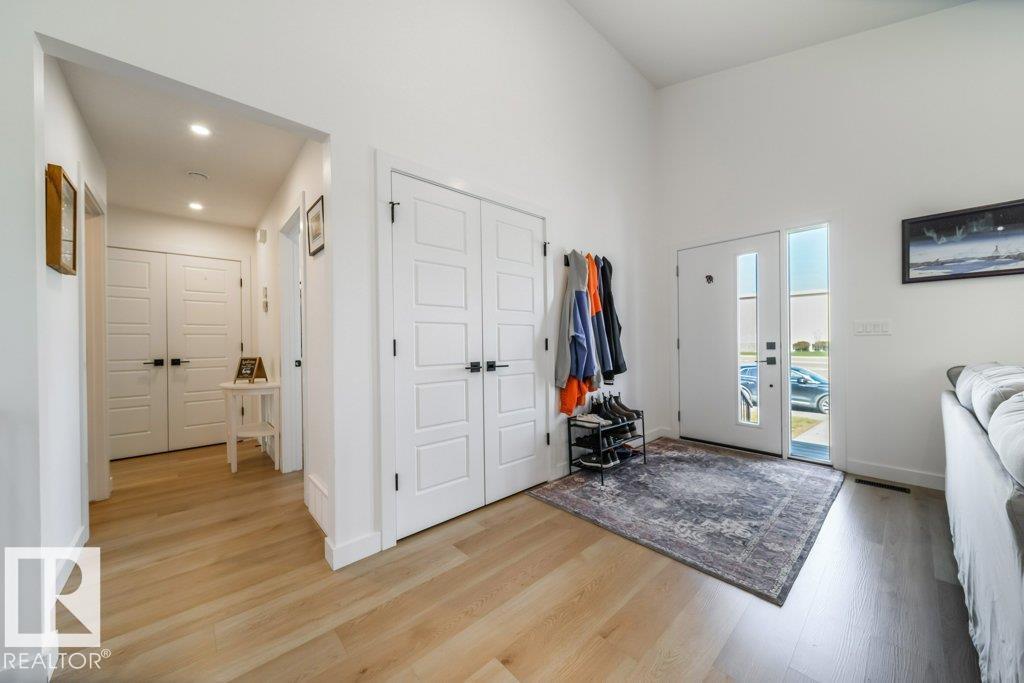 11303 111 Av Nw Property Photo 2