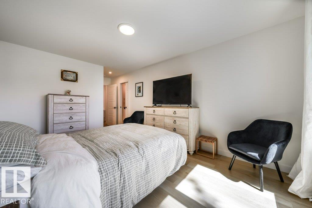 11303 111 Av Nw Property Photo 20