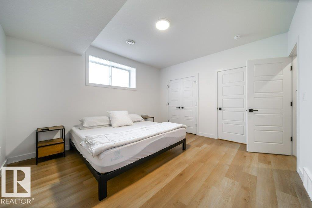11303 111 Av Nw Property Photo 37