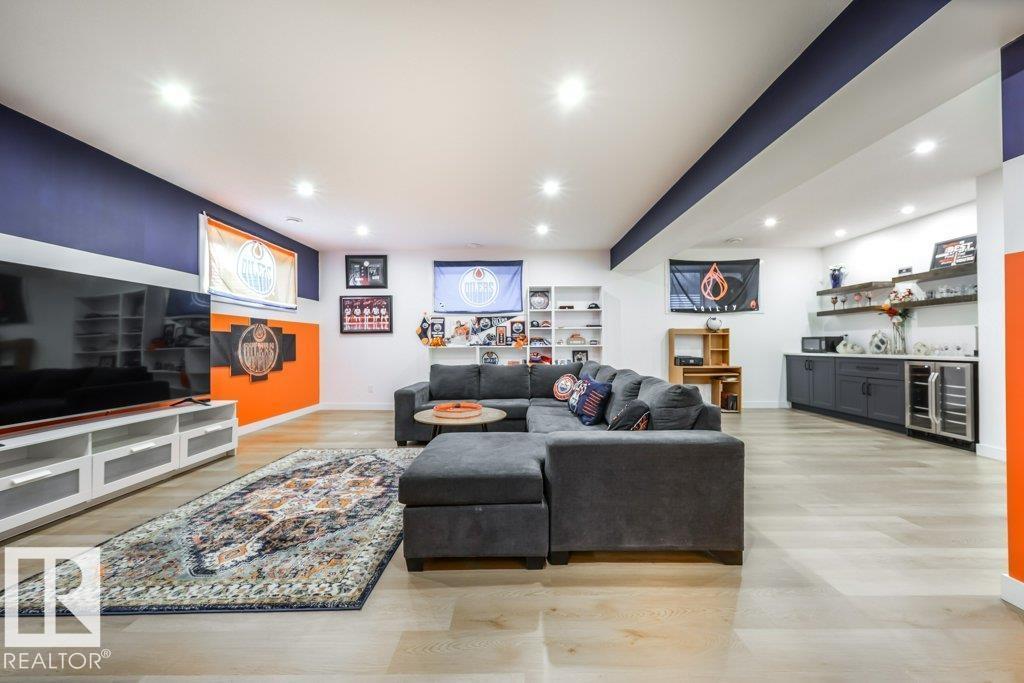 11303 111 Av Nw Property Photo 47