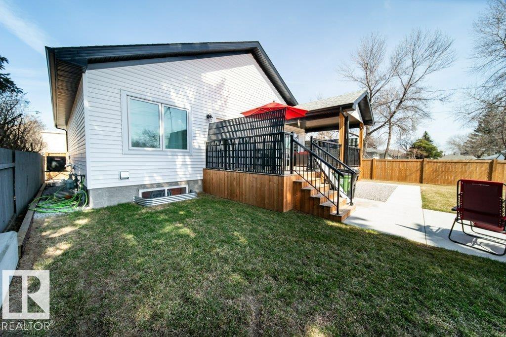 11303 111 Av Nw Property Photo 53