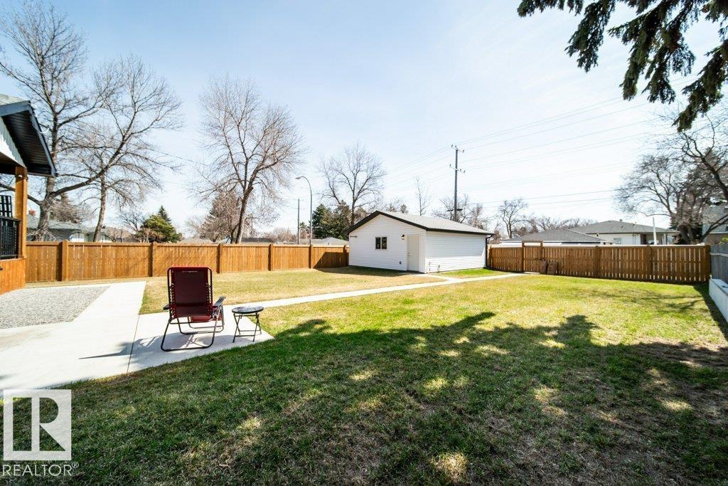 11303 111 Av Nw Property Photo 54