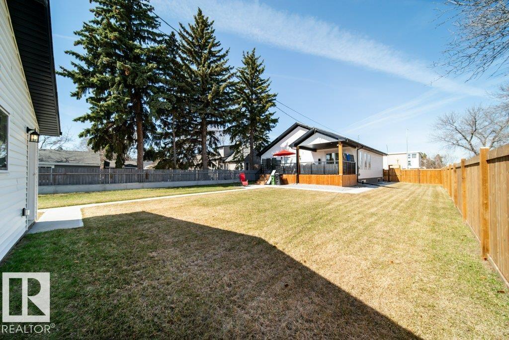 11303 111 Av Nw Property Photo 56