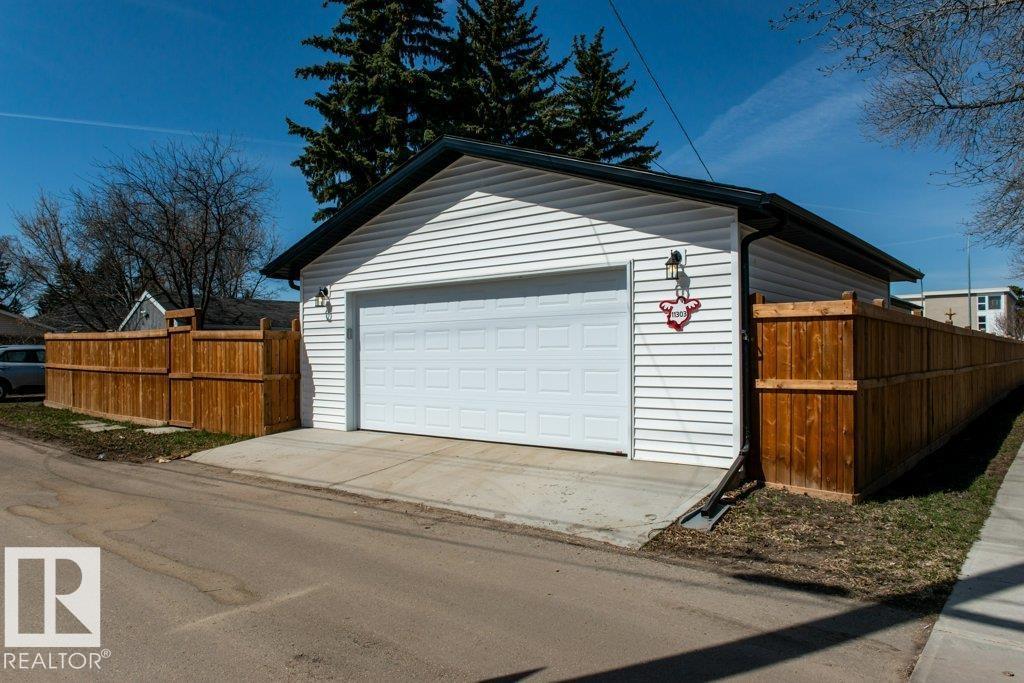 11303 111 Av Nw Property Photo 66