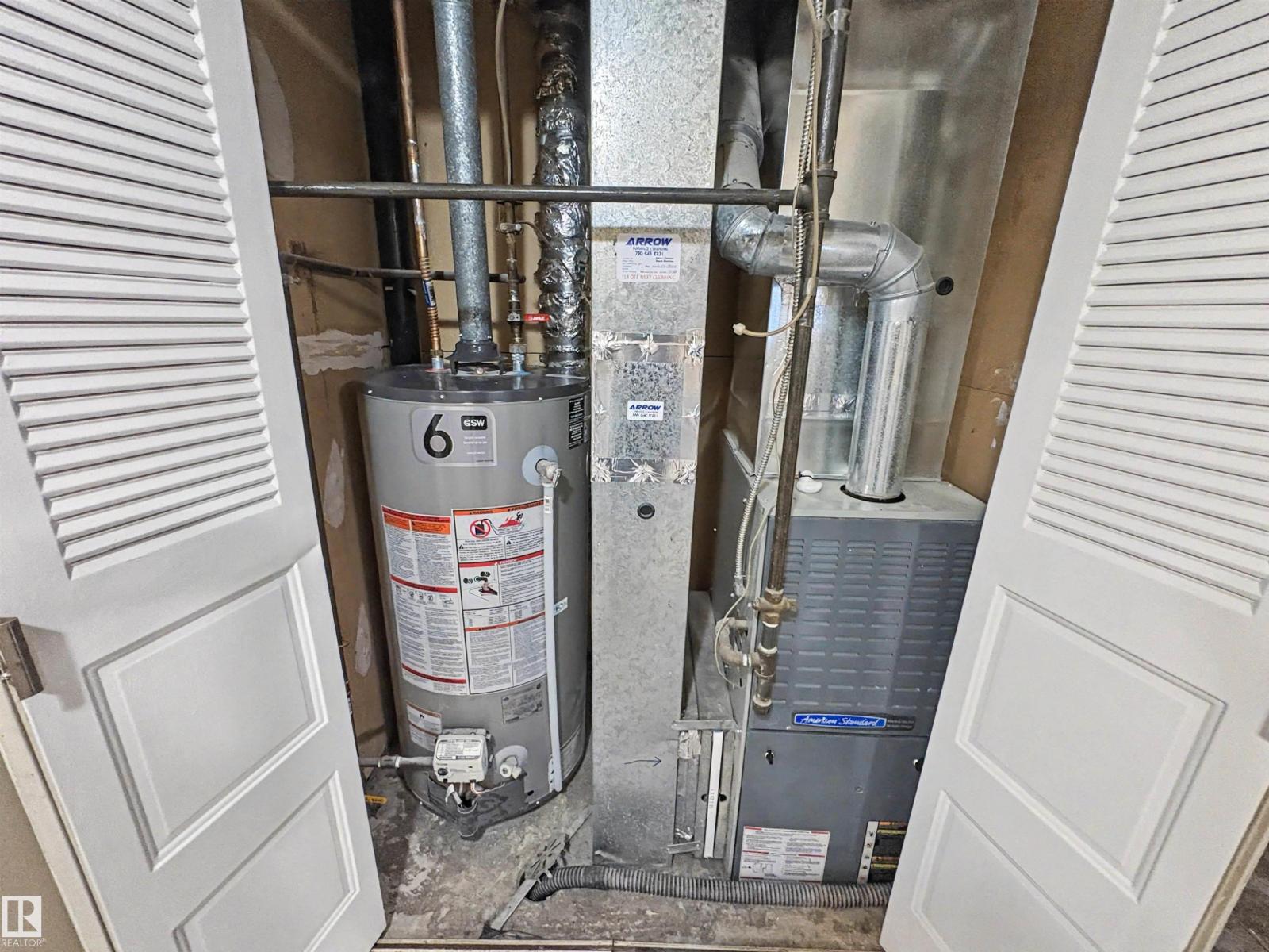 4537 50 Av Property Photo 15