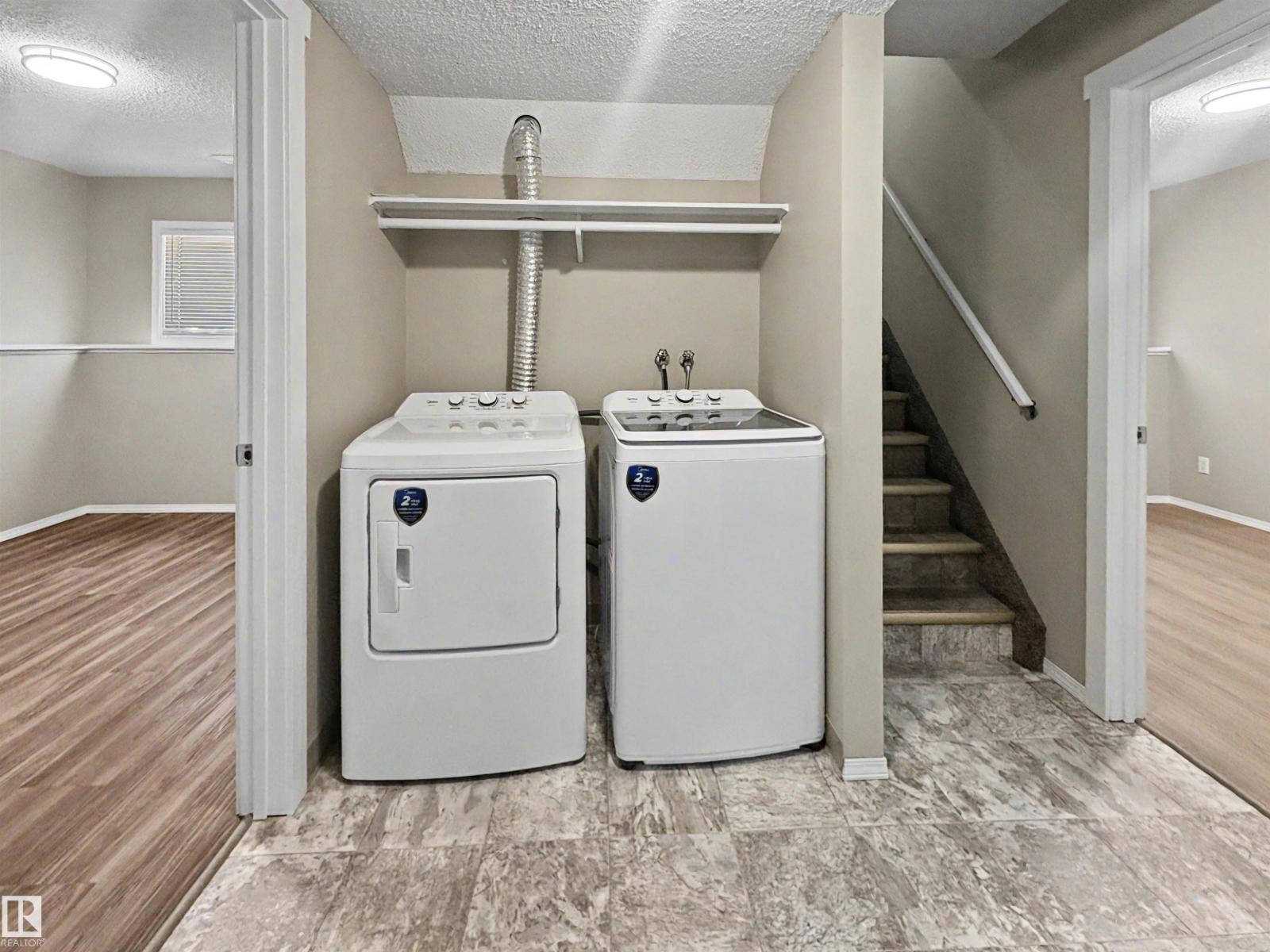 4537 50 Av Property Photo 17