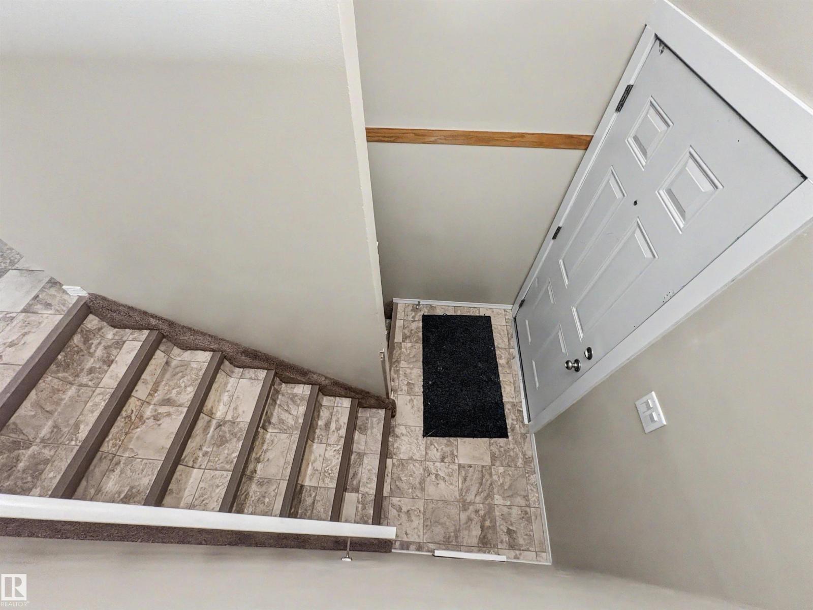 4537 50 Av Property Photo 19