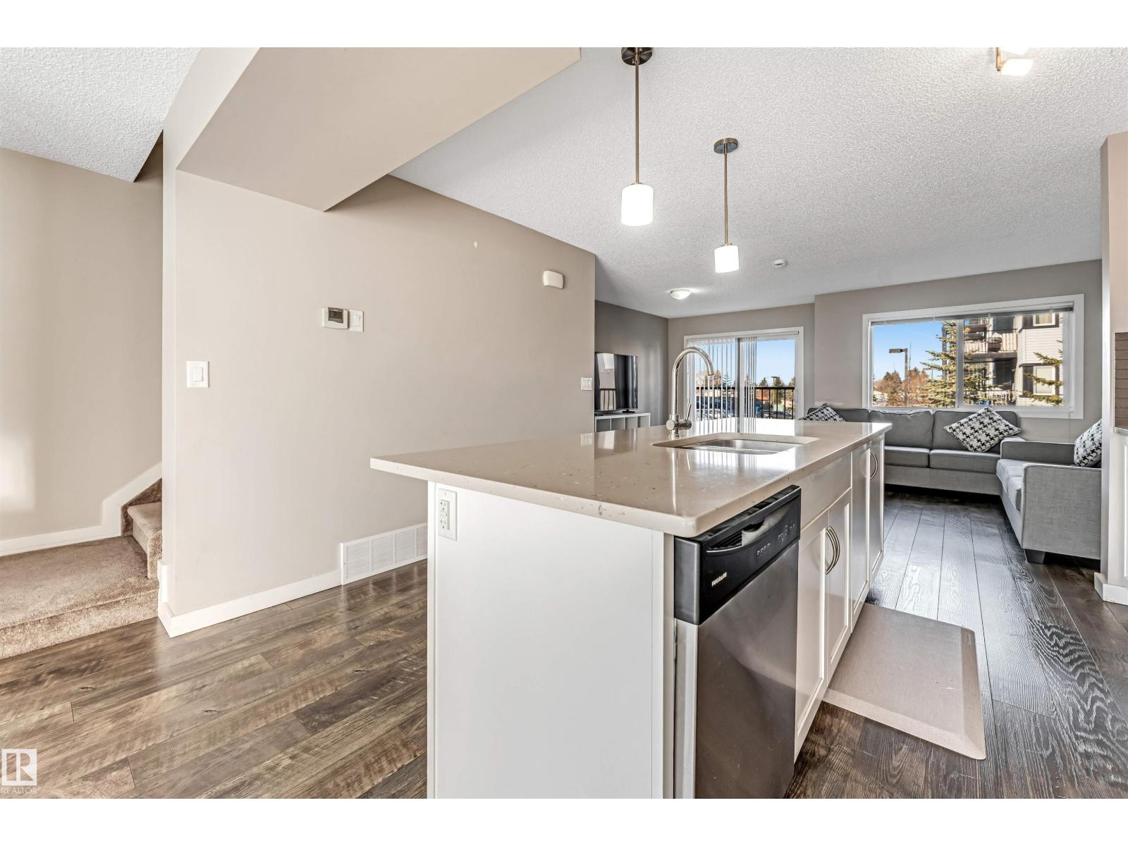 1624 33a St Nw Property Photo 21