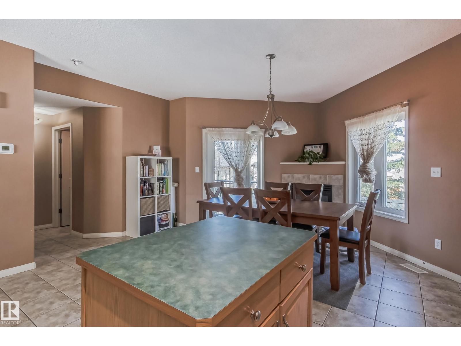 #49 8403 164 Av Nw Property Photo 14