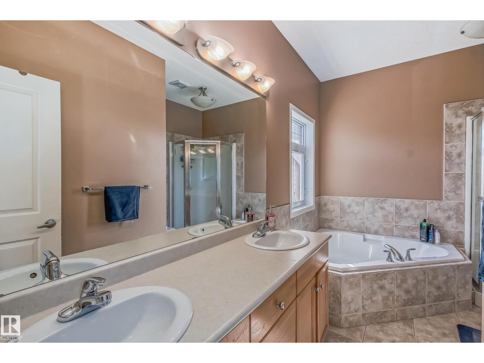 #49 8403 164 Av Nw Property Photo 29