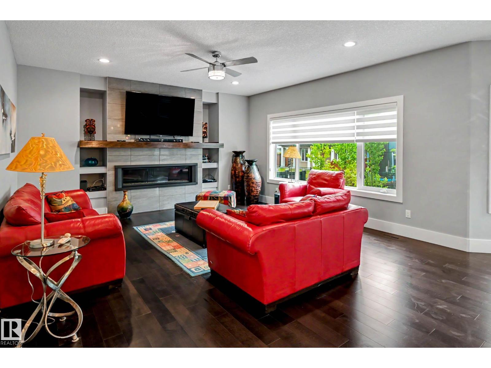 3028 59 Av Property Photo 26
