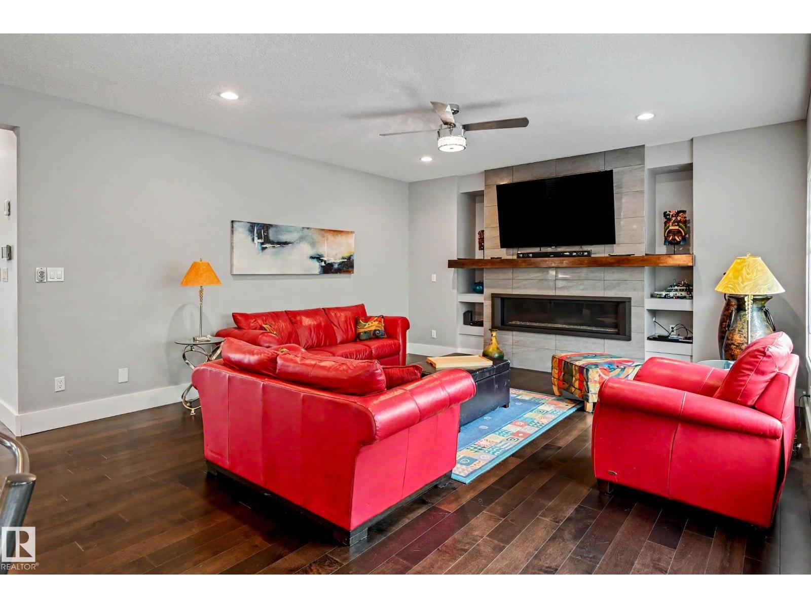 3028 59 Av Property Photo 28