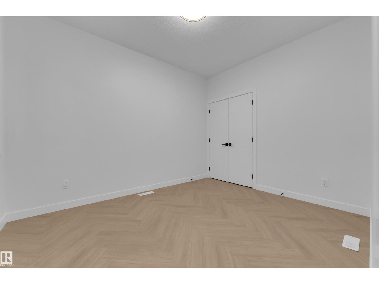 357 Linden Lo Property Photo 6