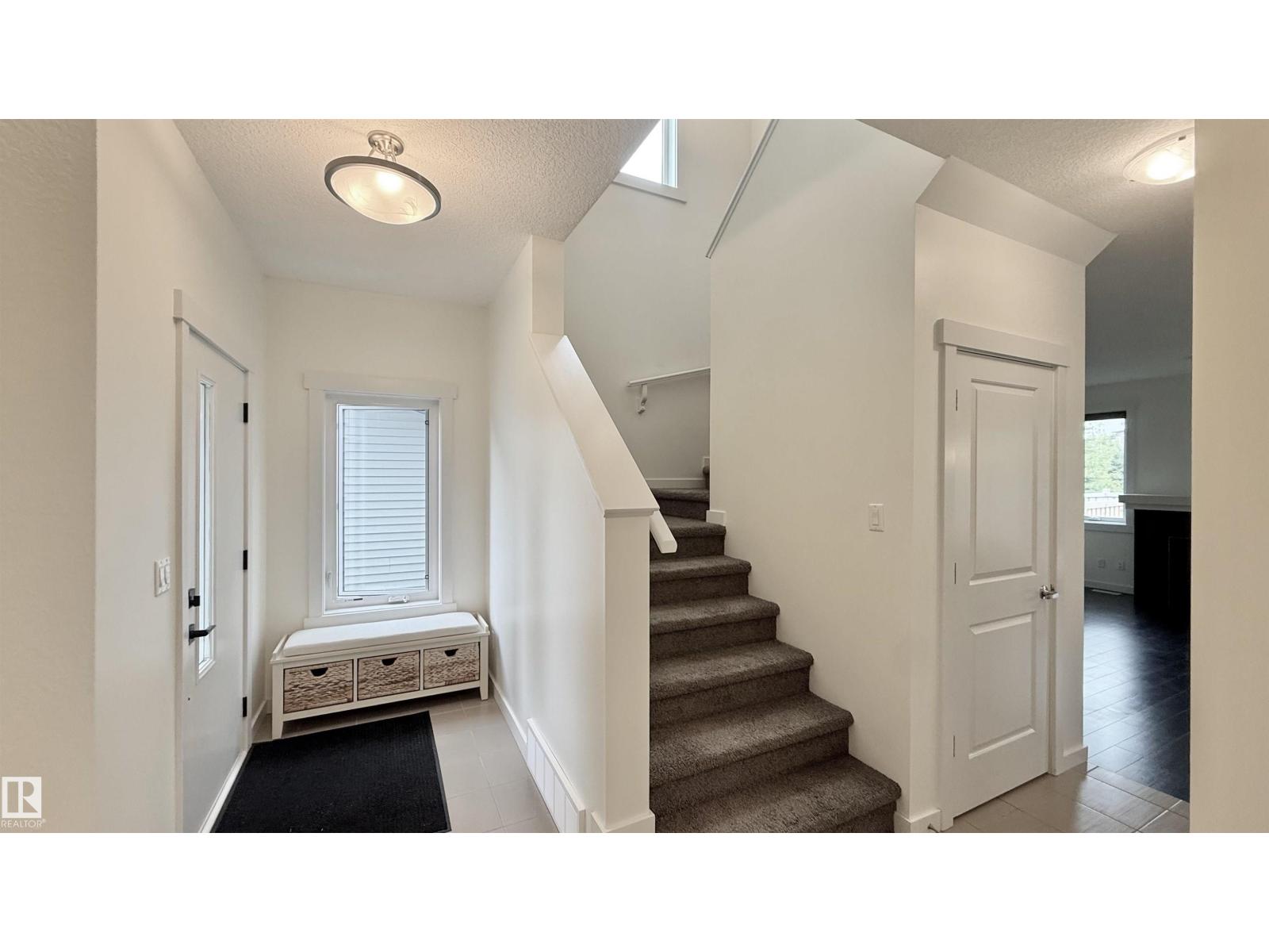 3962 Claxton Lo Sw Property Photo 5