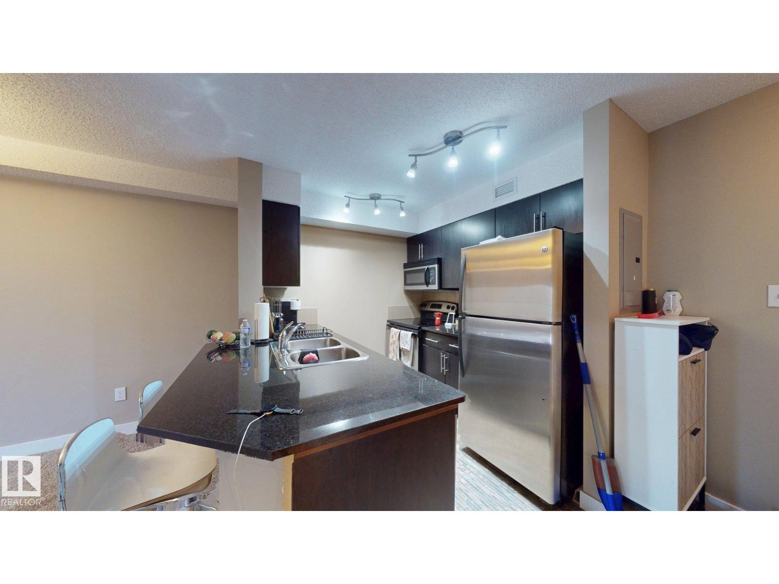 #207 11816 22 Av Sw Property Photo 17