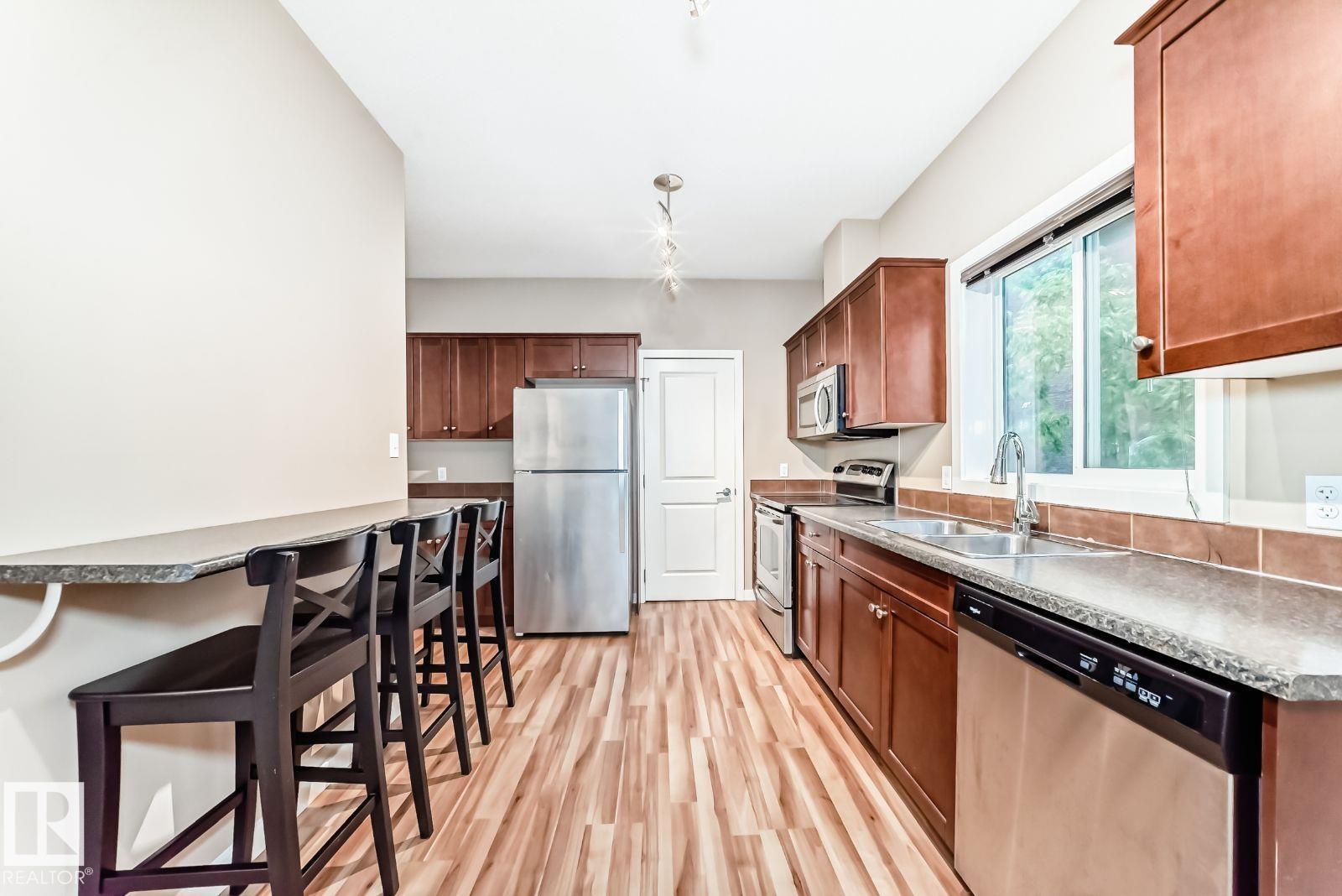 #4 11917 103 St Nw Property Photo 7