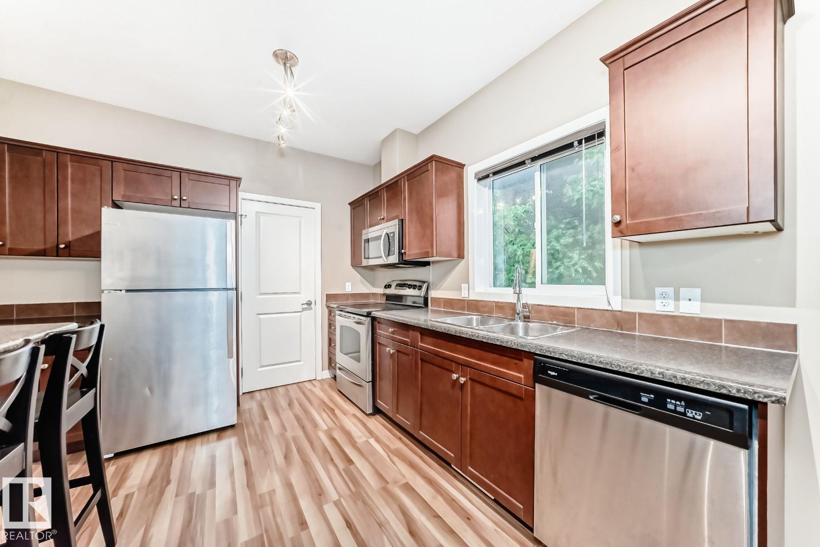 #4 11917 103 St Nw Property Photo 9