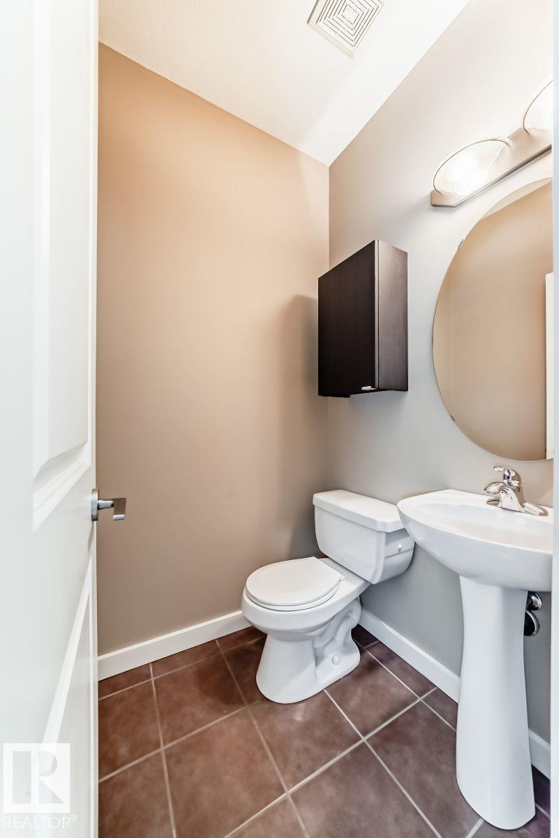 #4 11917 103 St Nw Property Photo 19