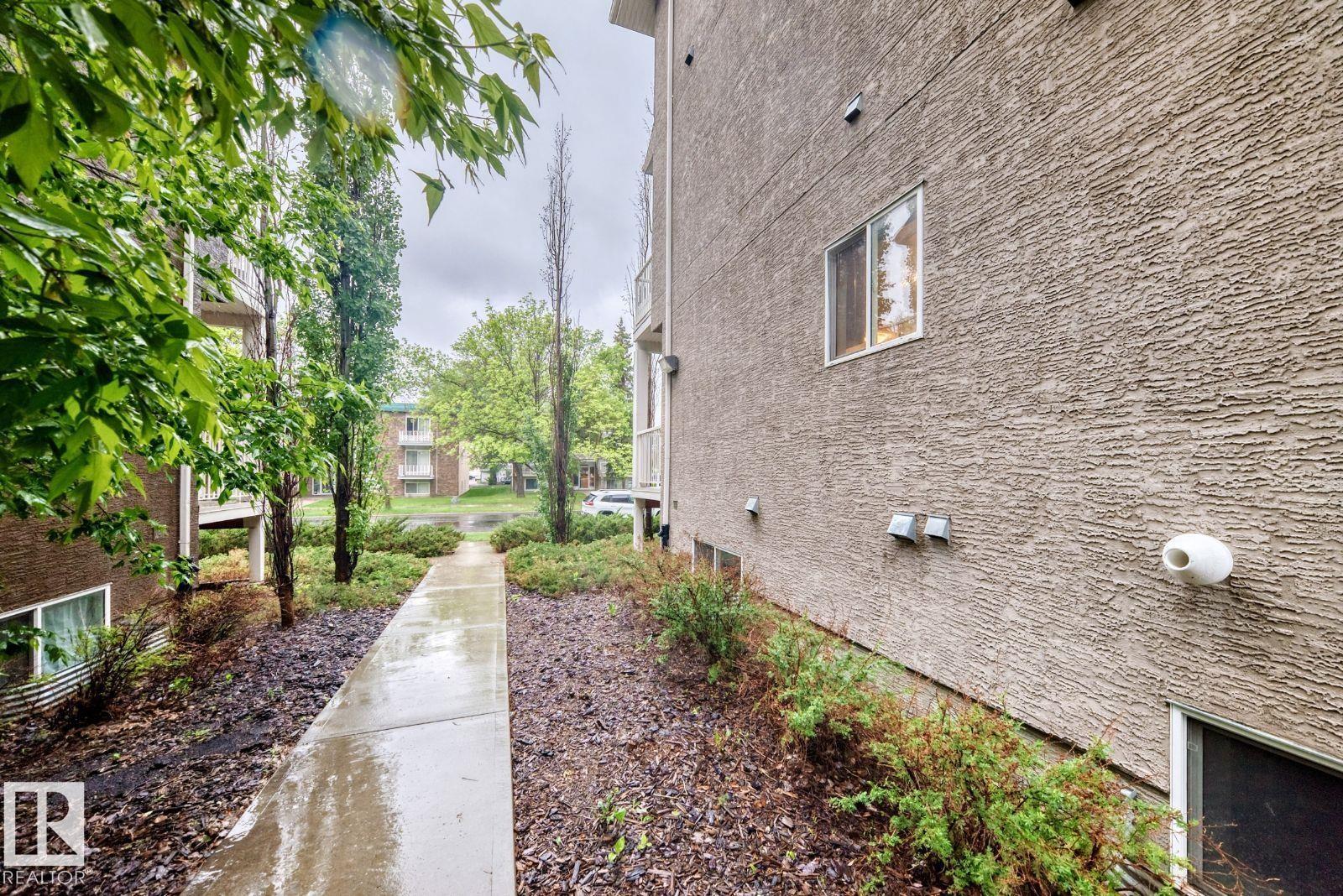 #4 11917 103 St Nw Property Photo 36
