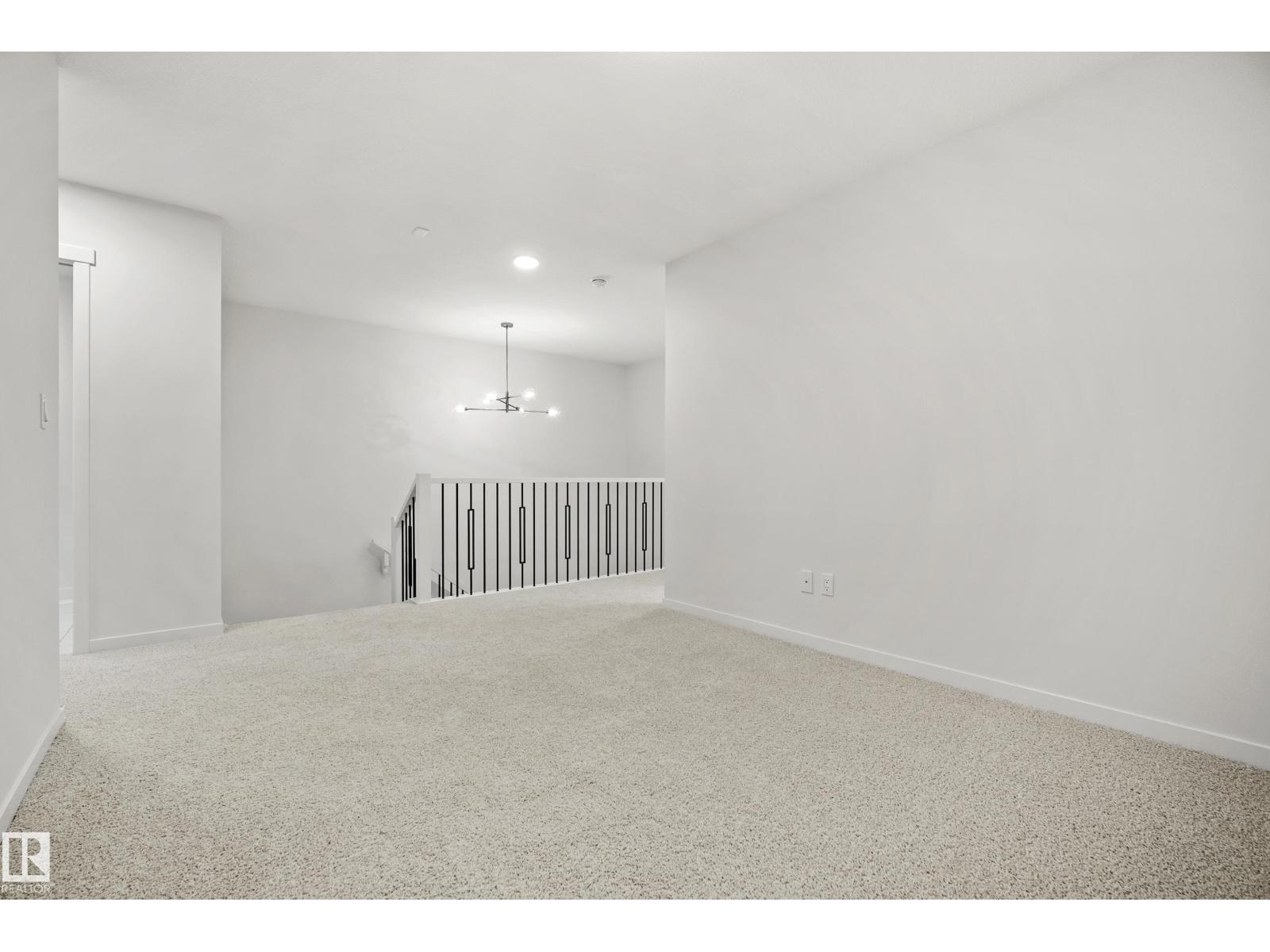 20731 24 Av Nw Property Photo 27