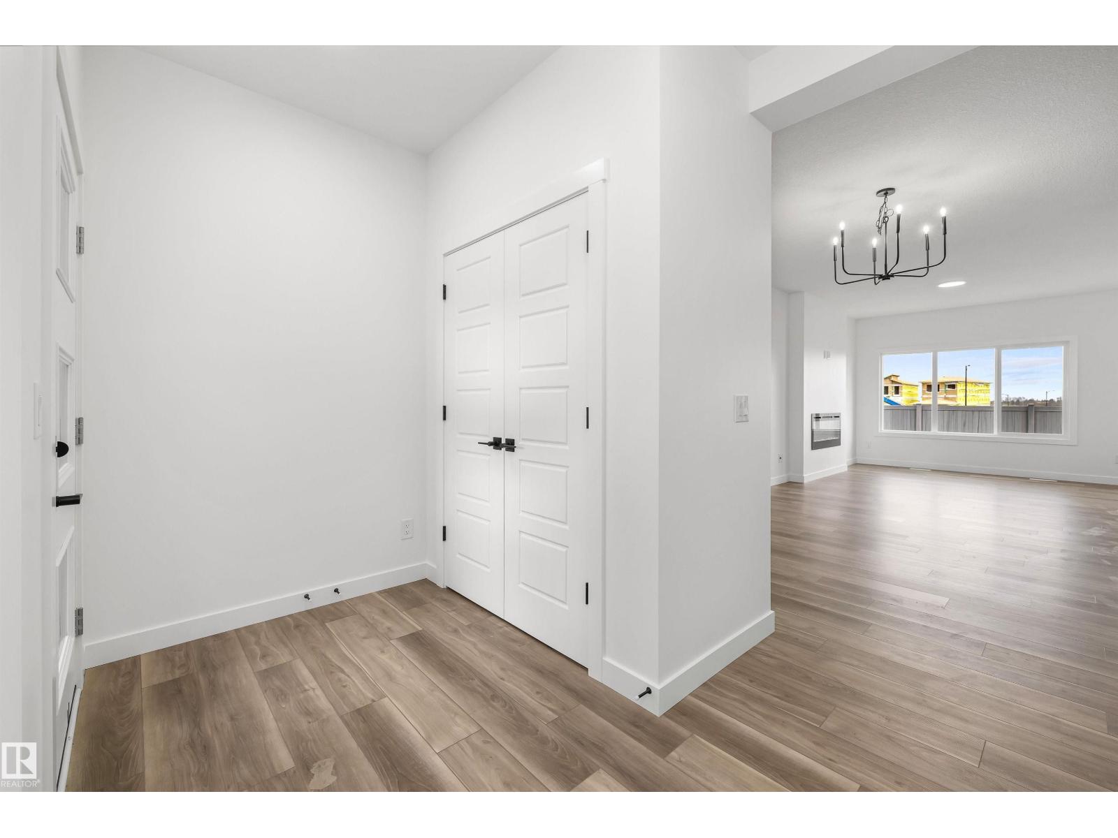 4228 63 St Property Photo 3