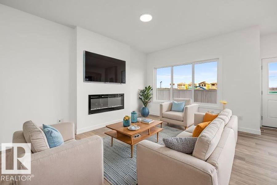 4228 63 St Property Photo 11