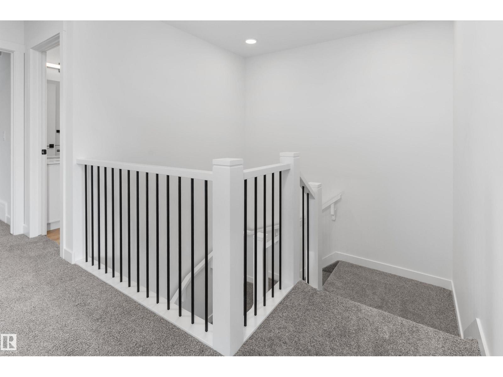 4228 63 St Property Photo 21