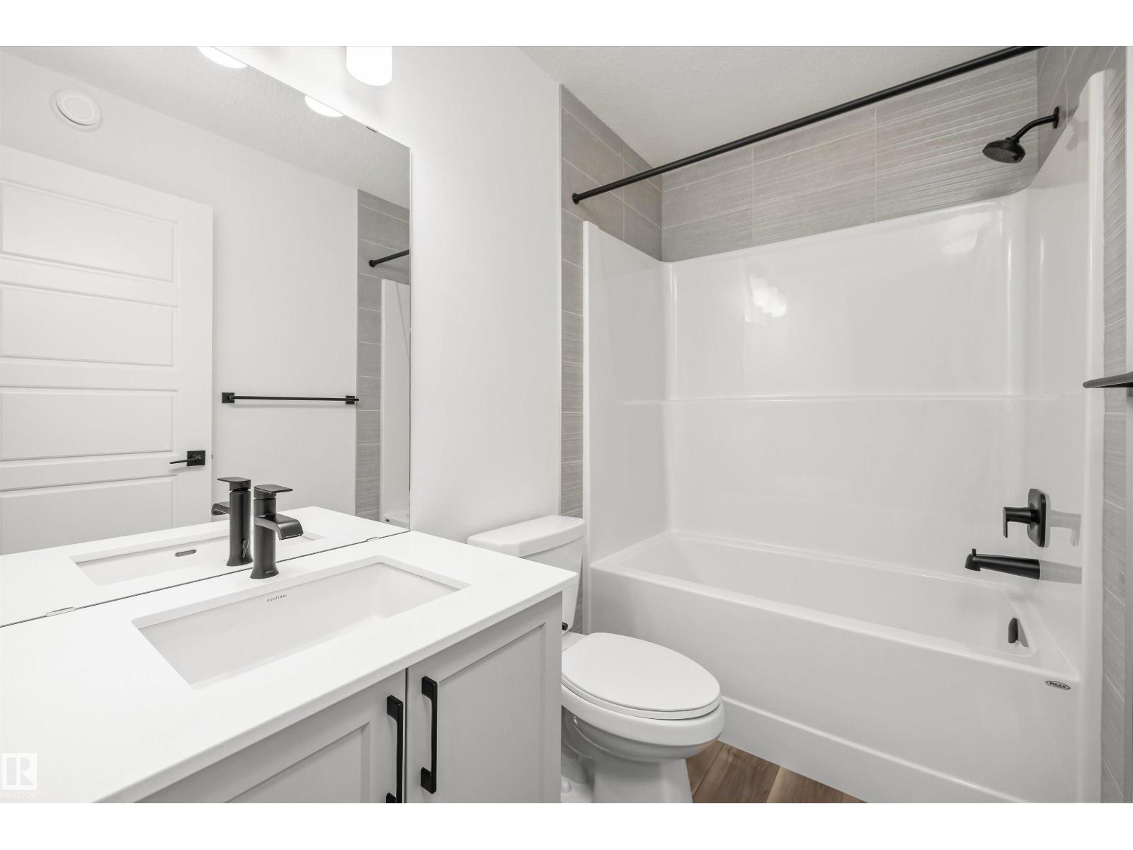 4228 63 St Property Photo 26