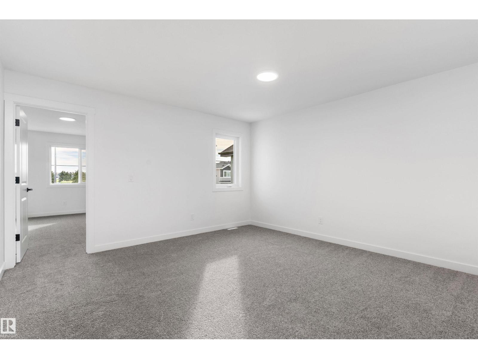4228 63 St Property Photo 28