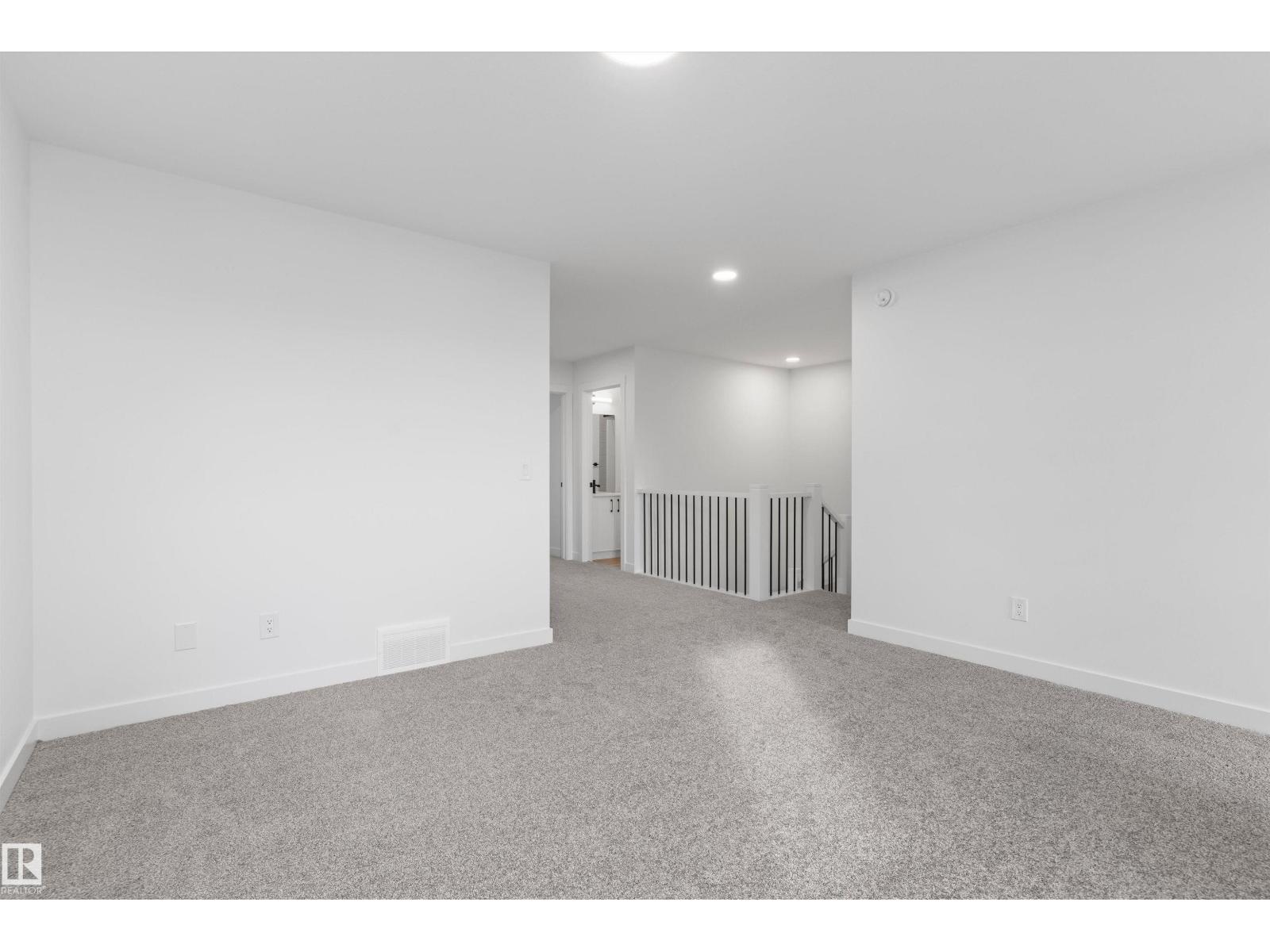 4228 63 St Property Photo 29