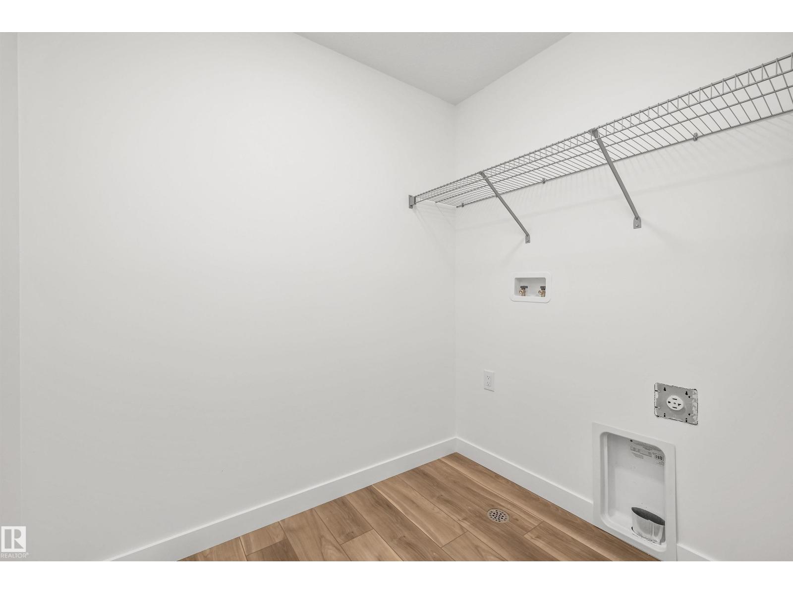 4228 63 St Property Photo 32