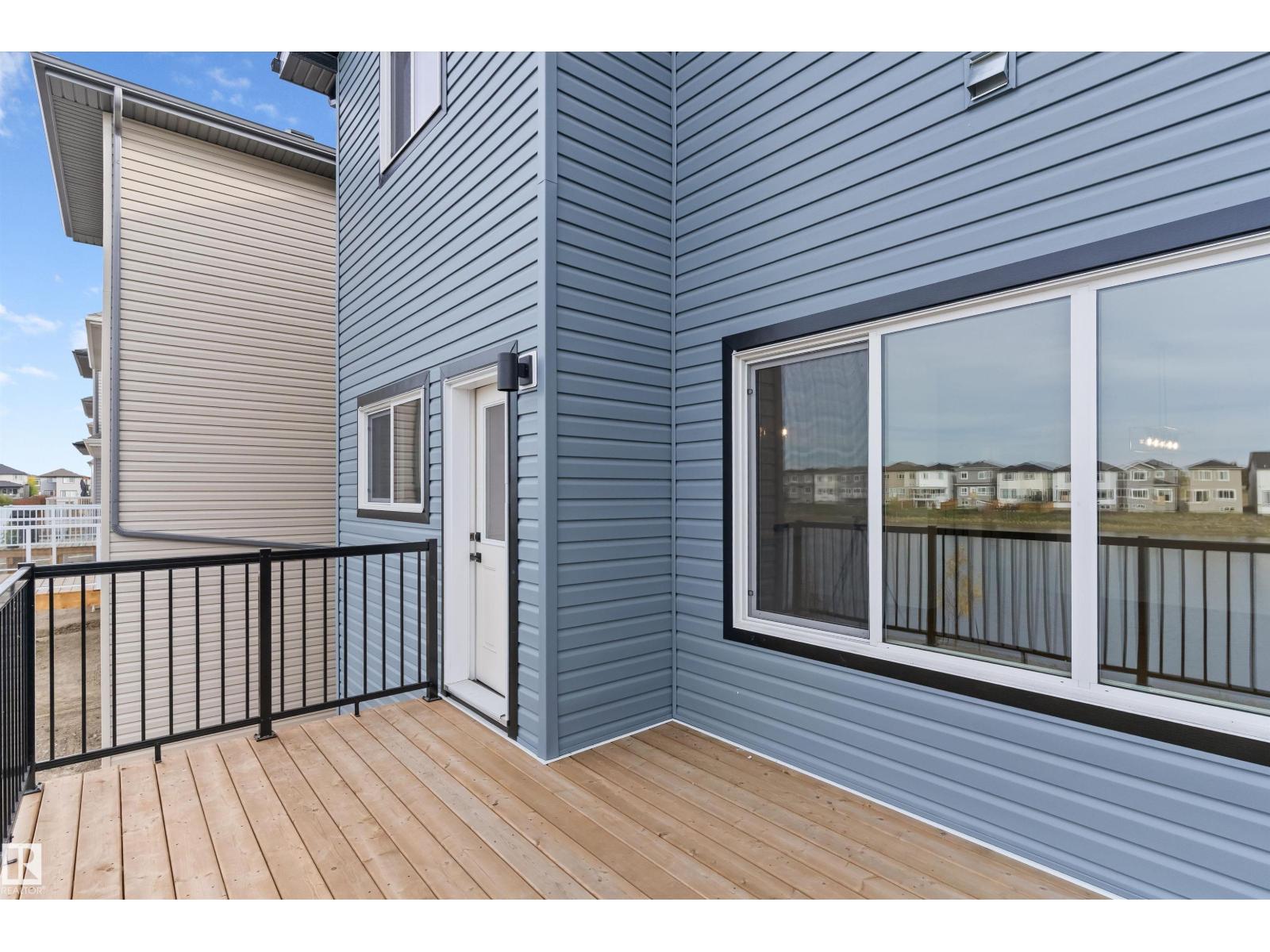 4228 63 St Property Photo 40