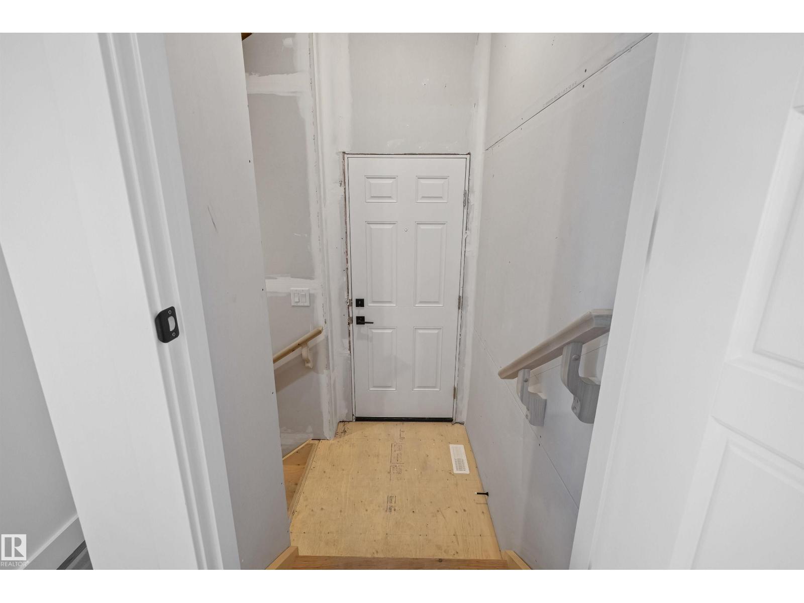 4228 63 St Property Photo 45
