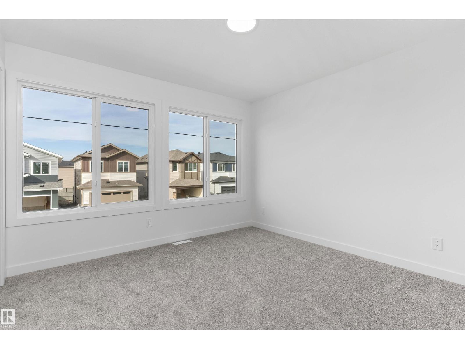 4205 63 St Property Photo 28